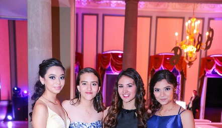  Silvia Silva, Nancy Mercado, Arlette Díaz de León y Andrea Silva.