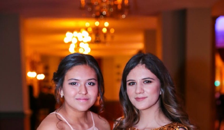  María José González y Valeria Suárez.
