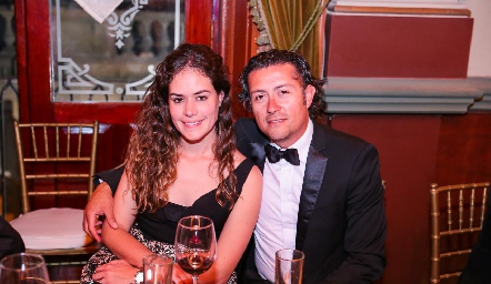  Alejandra Salazar y Ernesto Esquivel.
