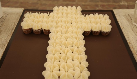  Detalles.