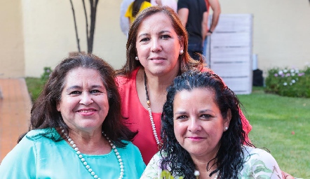  Lichita, Adriana y Lourdes Enríquez.