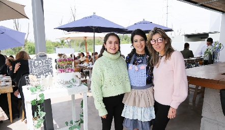  Claudia Jasso, Mireya Pérez y Claudia Guzmán.