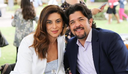  Karina Hernández  y Marcelo Lozano.