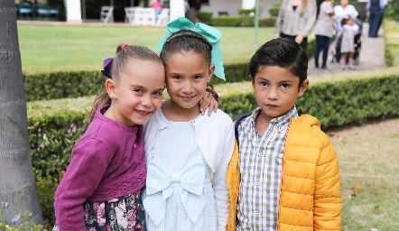  Hanni Torres, Alexia Zapata y Fer Rojo.