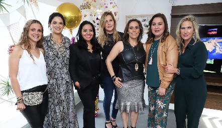  Aurora Irigoyen, Daniela Gutiérrez, Jessica Torres, Erika Olivares, Michelle Zarur, Deyanira Cázares y Claudia Quiroz.