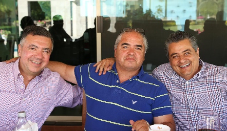  Memo Delgado, Agustín Rodríguez y José Luis Aguilar.