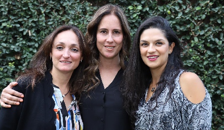  Adriana Ocaña, Adriana Pedroza y Daniela Gutiérrez.