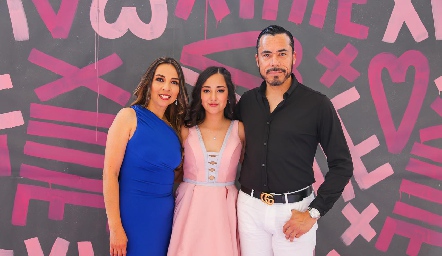  Araceli Ocaña, Ximena Escamilla y Juan Manuel Willie Rosillo.