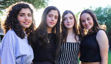  Amigas.
