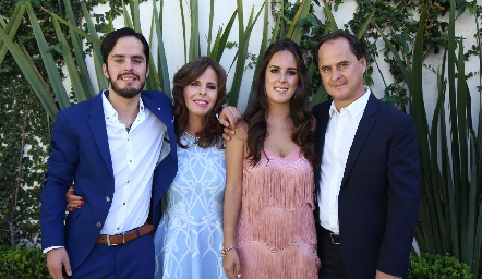  Familia Antunes Castro de la Maza.