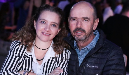  Karina Navarro y Ricardo Meade.