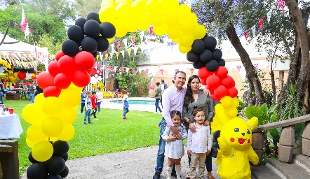  Jaime Villegas, Ana Elena Meade, Elena y Jerónimo.