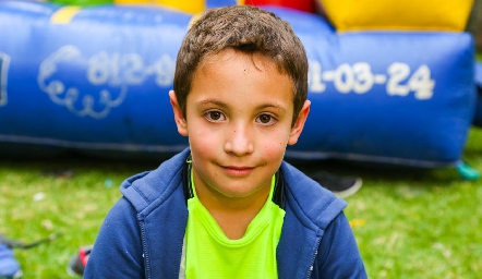  Andrés.