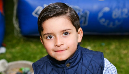  Andrés.
