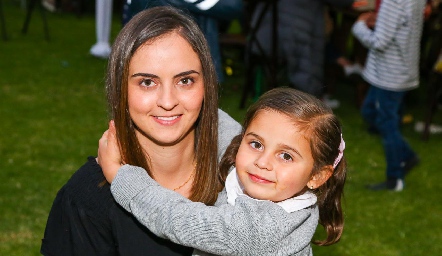  Ana Isabel Navarro con Ana José.