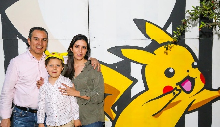  Jaime Villegas, Ana Elena Meade y Jerónimo.