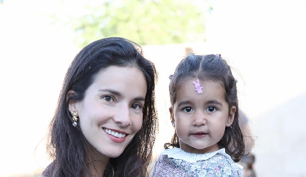  Maricarmen Meade y Fer.