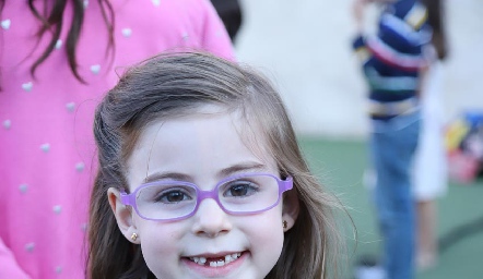  Andrea.