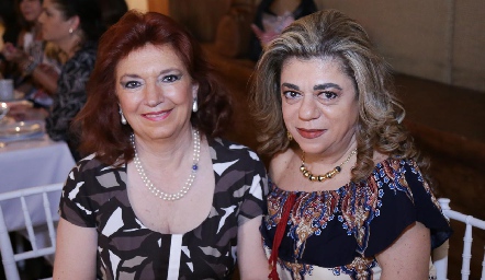  María Elena Abud y Claudia Abud.