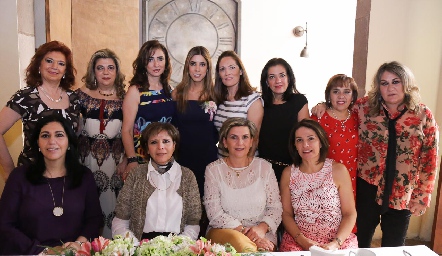 María Elena, Claudia y Martha Abud, Daniela Güemes, Paulina De Antuñano, Lupita González, Anabel Covarrubias, Carla Serna, July Mahbub, Clara Duarte, Gaby Portillo y Claudia Quintero.