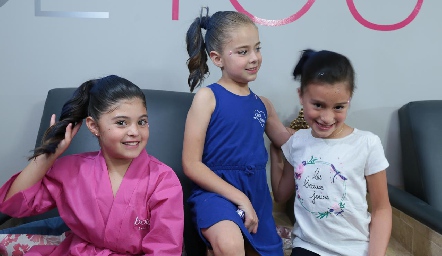  Alexa, Karol y Corina.