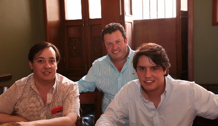  Raúl Rivera, Roberto Meade y Javier del Villar.
