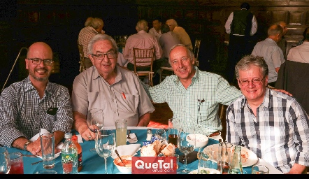  Guillermo Meade, Carlos Cataño, Federico Díaz Infante y Arturo Hernández .
