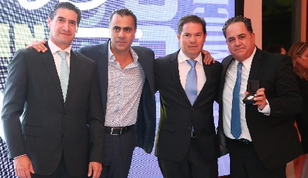  Amadeo Calzada, Alejandro Anaya, Jorge Acebo y Alejandro López.