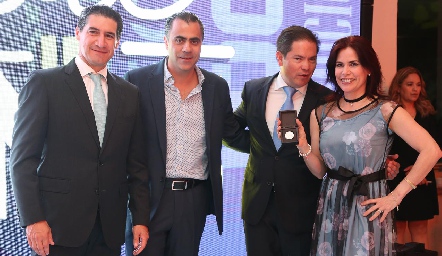  Amadeo Calzada, Alejandro Anaya, Jorge Acebo y Susana Jonguitud.