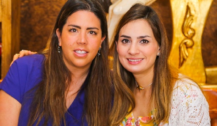 Gaby Carrillo y Montse Muñiz.