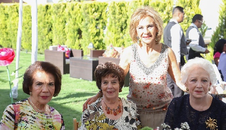  Melita Gómez, Marthita Herrera, Gloria Estrada y Amparo Barba.