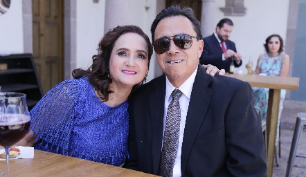  Aida Aracely y Jorge Zavala.