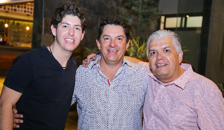  Dago Castillo, Dagoberto Castillo y Gerardo Rodríguez.