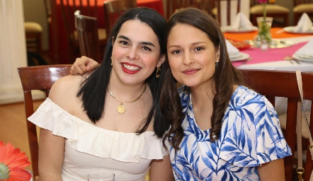  Karla García y Emilia Quevedo.
