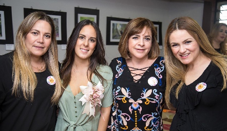  Blanca Salinas, Clau Antunes, Marisol Diéguez y Luz Adriana Arellano.