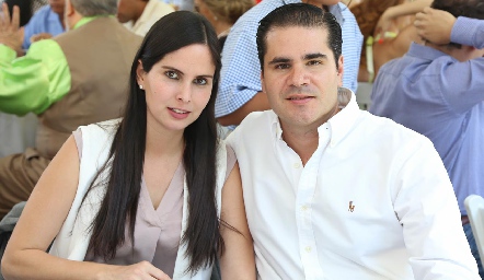  Rosy Méndez y Eduardo Vergara.