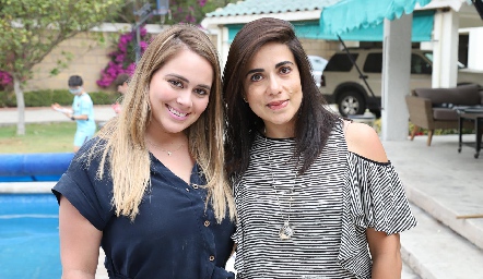  Melissa Pérez y Gaby Martínez.