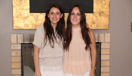  Vicky Álvarez y Claudia Antunes.