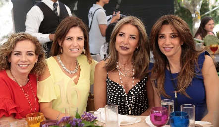  Gaby Cubillas, María Aurelia Zermeño, Cristina Mexicano y Cecilia de los Santos.