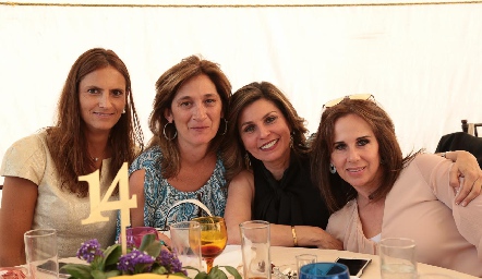  Marcela Gómez, Mónica Leal, Gaby Goldaracena y Martha del Río.
