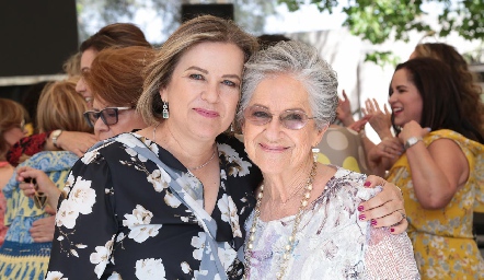  Marlú Mendizábal con su mamá Güera Pérez de Mendizábal.