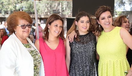  Hilda Padrón, Mayra Rodríguez, Mariana Cervera e Hilda Rodríguez.