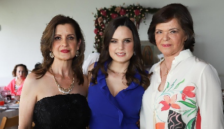  Maite Yamín, Maite Soberón y Pilar Labastida.