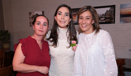  Maricruz Suárez, Beatriz Báez y Alejandra Perera.
