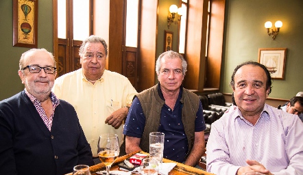  Evaristo Lafuente, Guillermo Acebo, Daniel Medina y Jaime Lafuente.