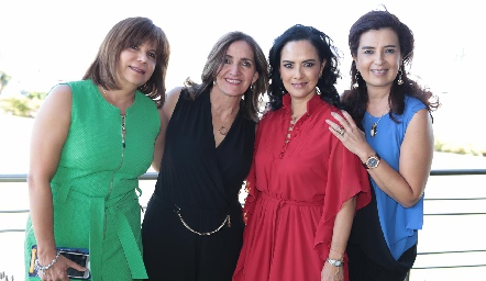  Laura Autrique, Mónica Alcalde, Carla Ruiz y Rosy Vázquez.