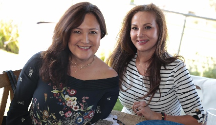  Patricia Gómez y Graciela Valdez.