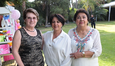  Mercedes Reynoso, Sandra Gaviño y Olga Serment.