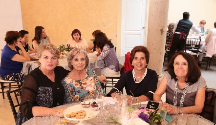  Irene Dent, Lulú Gutiérrez, Beatriz de Benavente y Cuqui Guerrero.