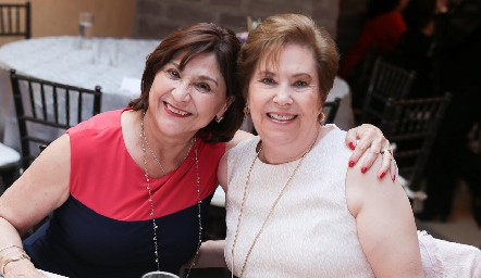  Cristina Gutiérrez y Bertha Garza de Moreno.